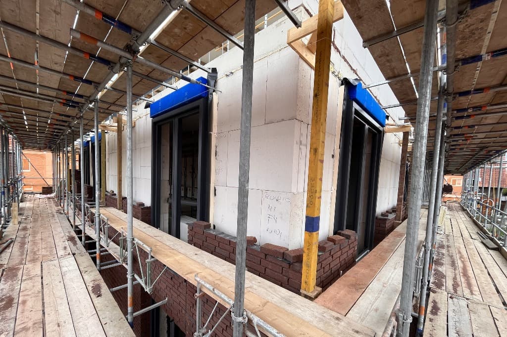 Toezicht — Nieuwbouw AWT Poskentoar, Grevenbicht